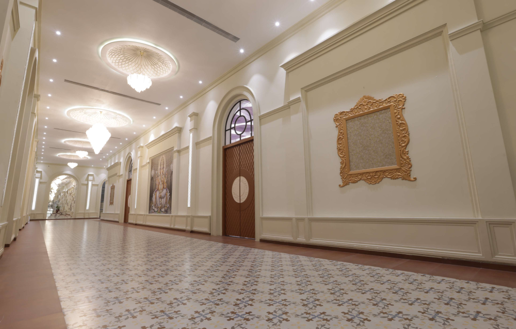 Classic Lobby